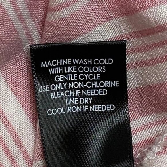 Torrid Button-Up Blouse Women's 00 (M/L) Pink White Stripe Lightweight Stretch - Picture 6 of 9